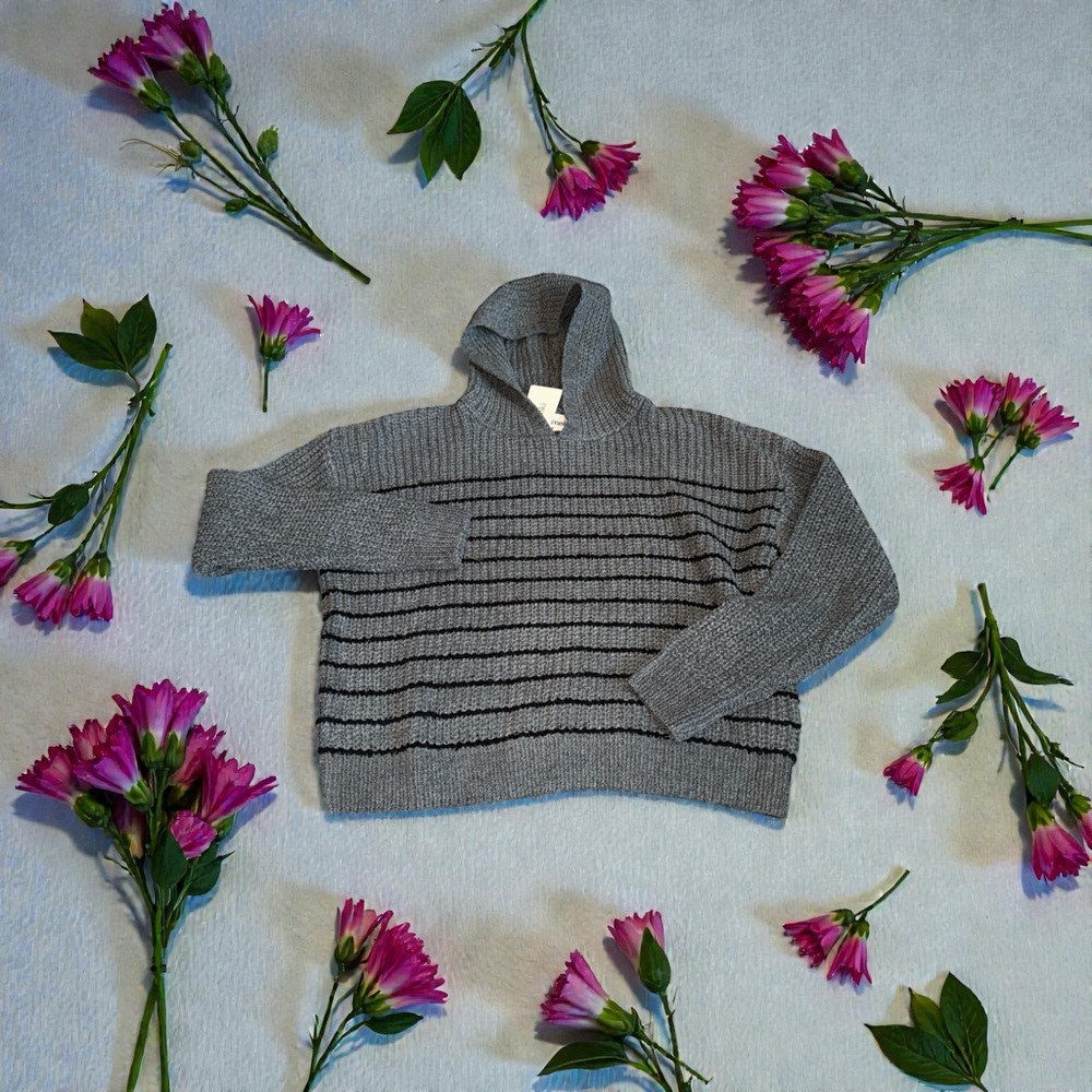 Girls Hooded Sweater (Small 7/8) Hello Franki